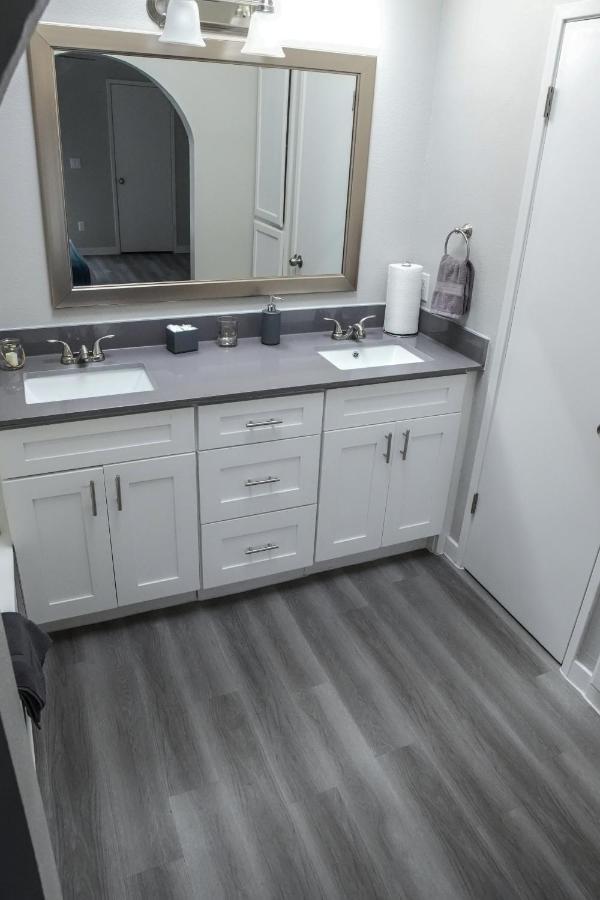 2 Bedroom Minutes From Las Vegas Strip And Airport Dış mekan fotoğraf